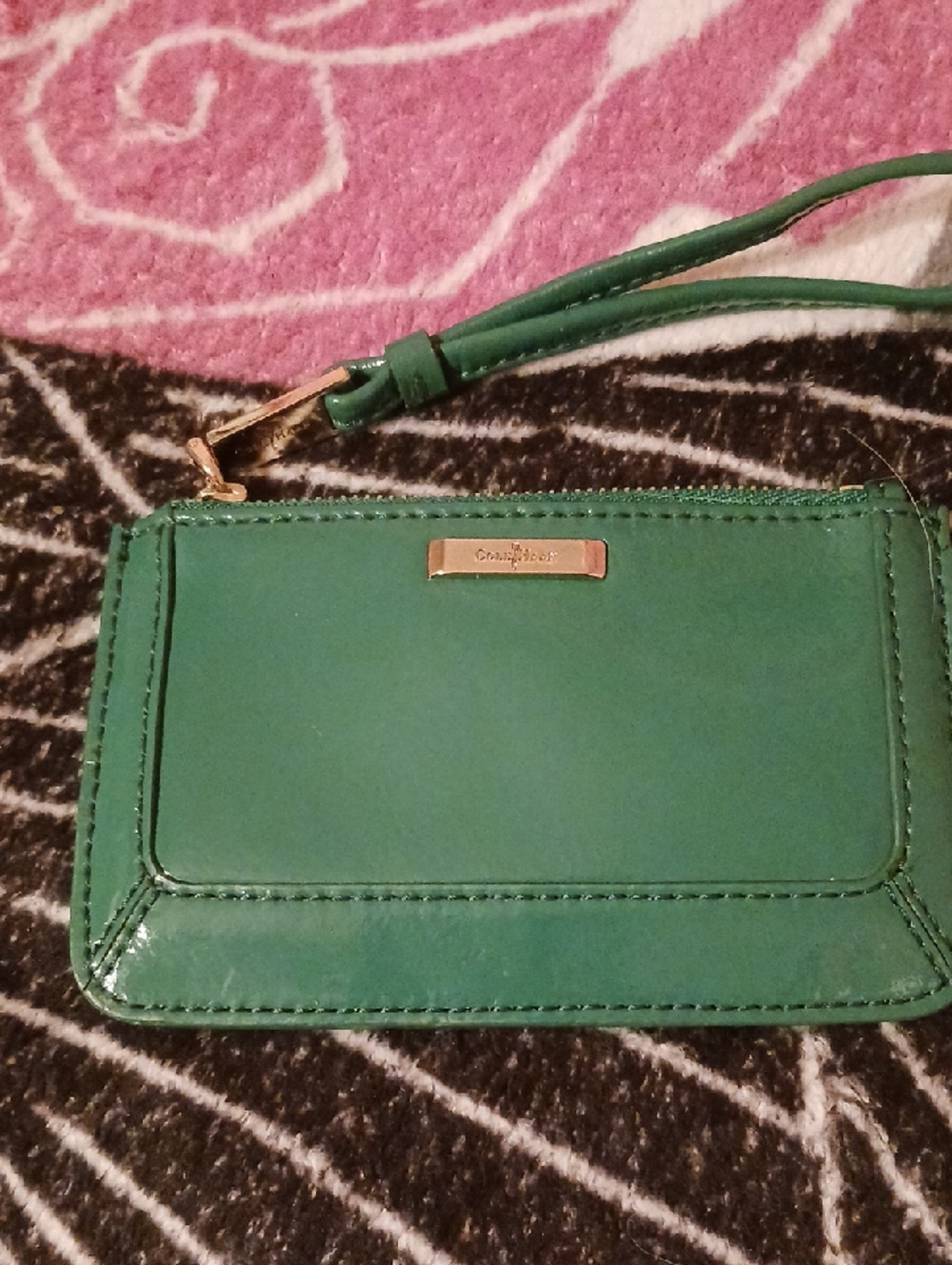 Cole Haan Green Wristlet Card Case with Gold Hardware